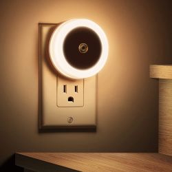 Portable Nightlight with Light Sensors LED Night Light for Kids Room Bathroom Night Light - Amber light